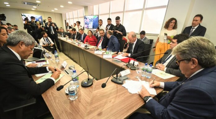 Consórcio Nordeste e Banco Mundial firmam parcerias nas áreas de energias renováveis, tecnologia, meio ambiente e infraestrutura hídrica