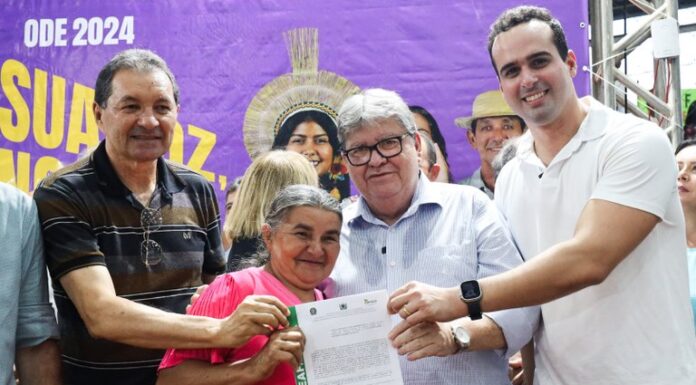 João Azevêdo participa da audiência pública do ODE em CG e autoriza ações para a região
