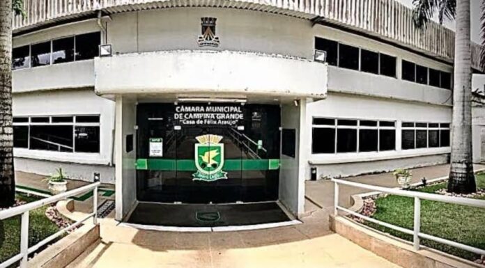 INFORME PUBLICITÁRIO – Câmara de Campina Grande abraça e debate causas da população