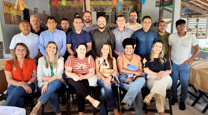Saulo Germano reúne vereadores antes da abertura dos trabalhos na Câmara de Campina Grande