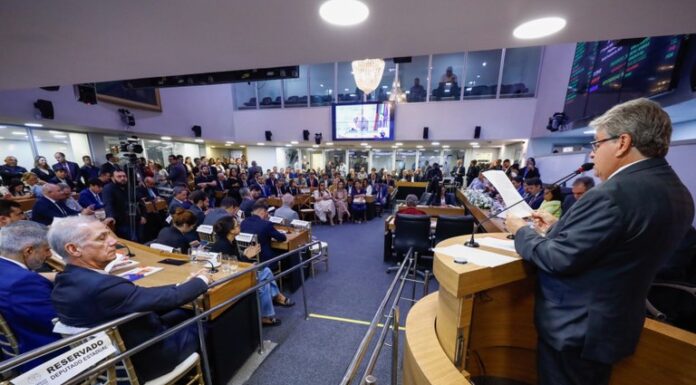 João Azevêdo anuncia inauguração de diversas obras, além da expansão do programa “Tá na Mesa”