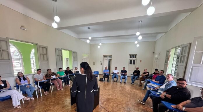 EM LAGOA SECA: equipe da Saúde Municipal participa de seminário de gestão