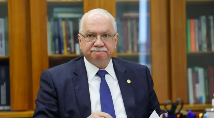 Edson Fachin é eleito presidente do STF; Moraes será o vice