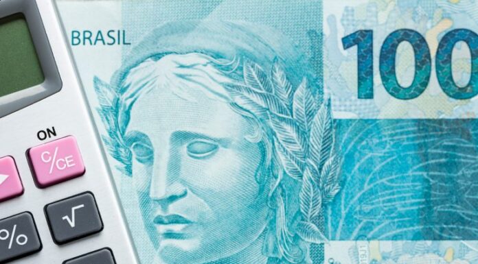 Salário mínimo de 2026 será de R$ 1.631, com aumento de 7,44%