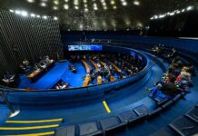 Plenário autoriza R$ 1,3 bilhão para banda larga e serviços digitais