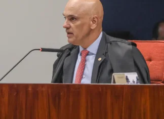 Moraes nega conversas com Vorcaro no dia em que banqueiro foi preso