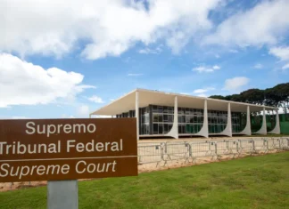 Decisão do STF permite penduricalhos de até 70% acima do teto