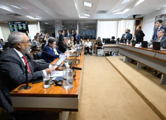 Vai à CCJ projeto de passe livre interestadual para pacientes com câncer