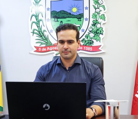 Lucas Ribeiro articula instalação de mais duas unidades da AeC na Paraíba e impulsiona geração de empregos no Alto Sertão