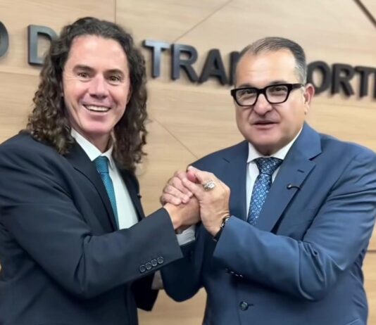 Veneziano e Ministro dos Transportes entregam mais um trecho da triplicação da BR 230 em Cabedelo