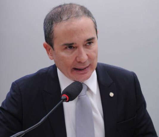 Projeto exige academias com profissionais capacitados para pessoas idosas ou com deficiência