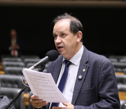 Comissão aprova projeto que estabelece critérios para identificar déficit habitacional nos municípios