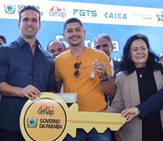 Governador Lucas entrega residencial com 192 moradias em JP e reforça compromisso com a habitação popular