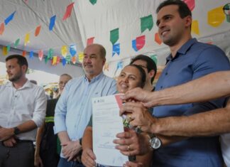 Governador Lucas autoriza obras, firma convênios e destina R$ 10 milhões para Areia e Alagoa Nova