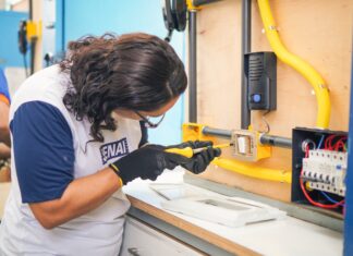 Seduc abre 20 vagas gratuitas para curso de Eletricidade Básica