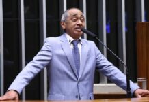 Projeto cria programa nacional de defesa pessoal para mulheres