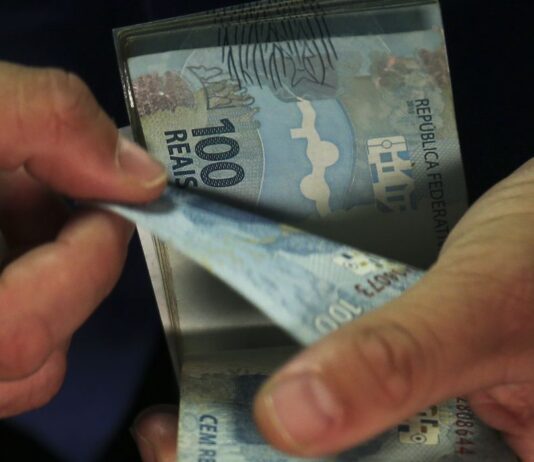 Desenrola Adimplentes começa a operar nesta segunda-feira
