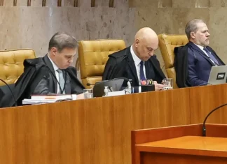 Mendonça acusa Moraes de direcionar investigação no STF