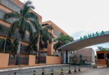 Anvisa proíbe venda de picolé com melatonina e suplemento de proteína