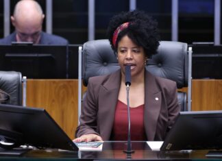 Deputadas afirmam que bancada feminina seguirá atuando acima das diferenças partidárias